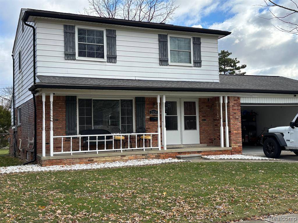 Troy, MI 48083,2034 ALEXANDER Drive
