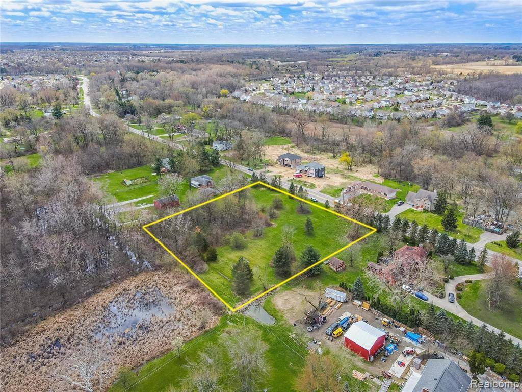 Ypsilanti Twp, MI 48197,6115 WHITTAKER Road