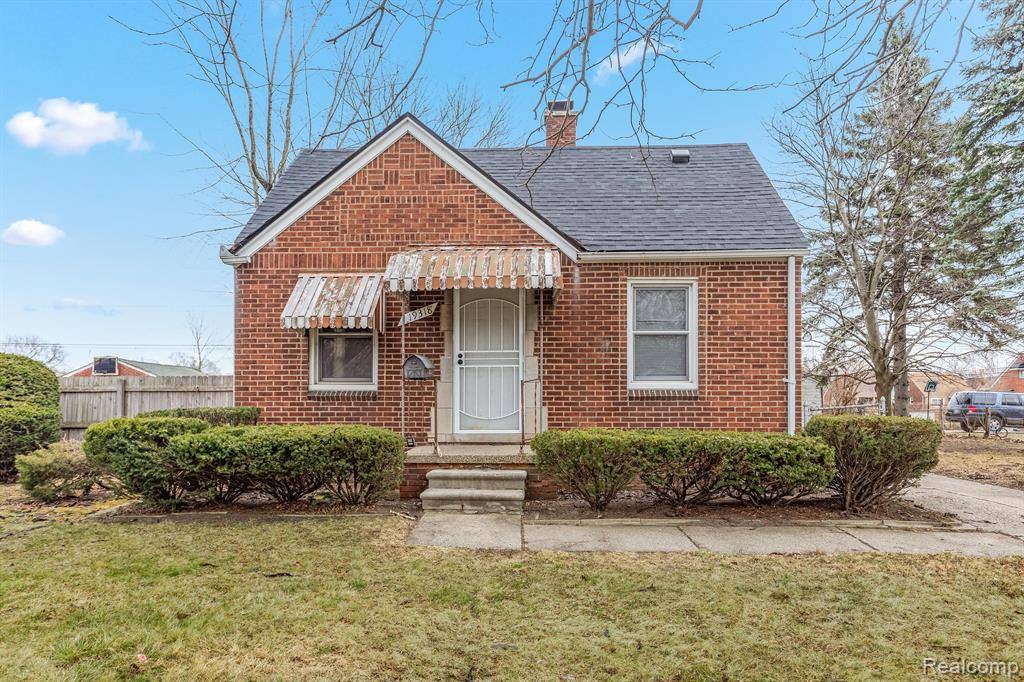 Detroit, MI 48205,19318 FAIRPORT Street