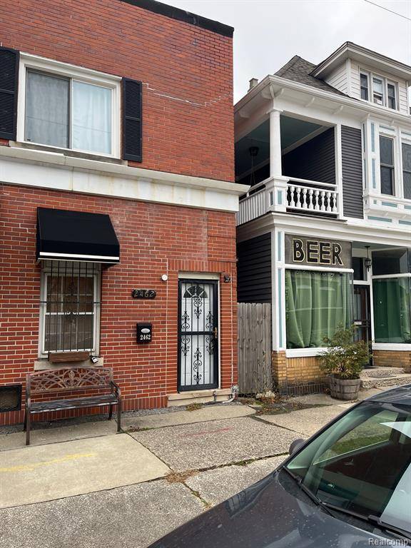Hamtramck, MI 48212,2462 FLORIAN Street