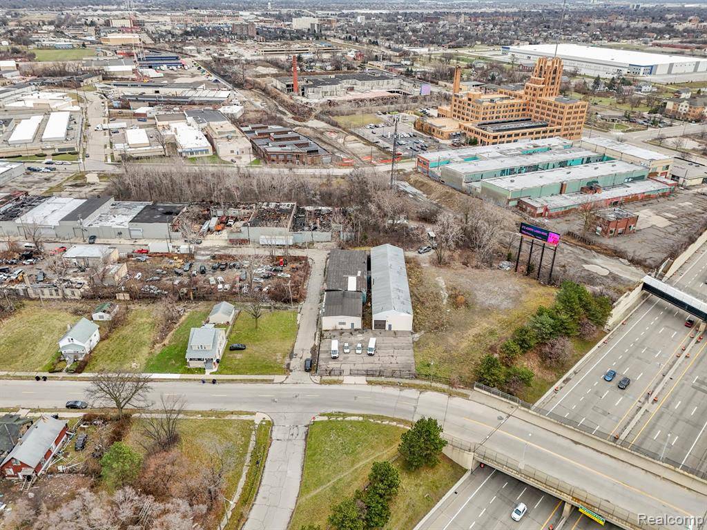 Detroit, MI 48238,15306 ROSA PARKS Boulevard