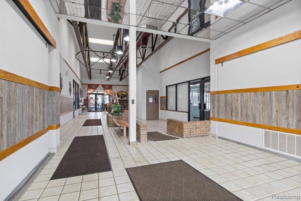 Garden City, MI 48135,30120 FORD Road