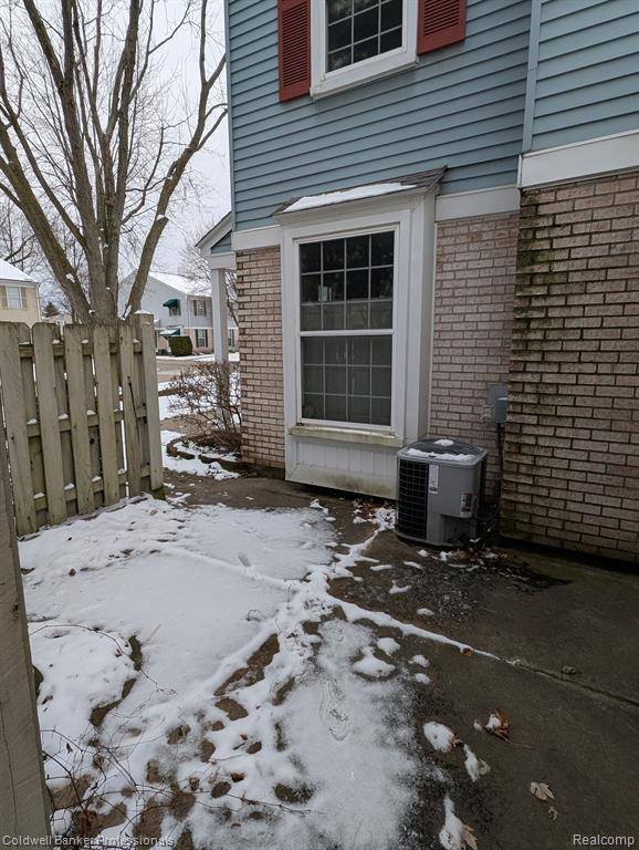 Harrison Twp, MI 48045,24627 LAKE MEADOW Drive 13 50