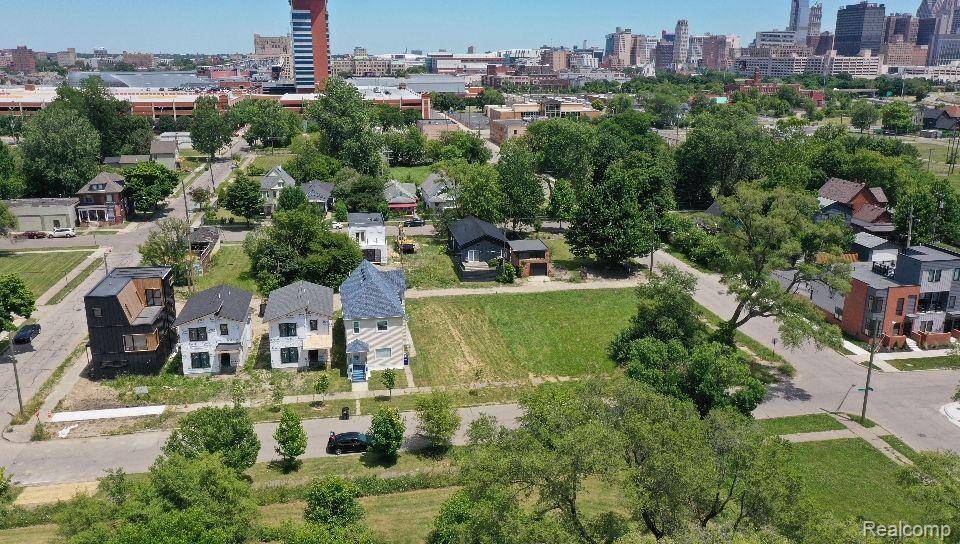 Detroit, MI 48216,2816 HARRISON Street