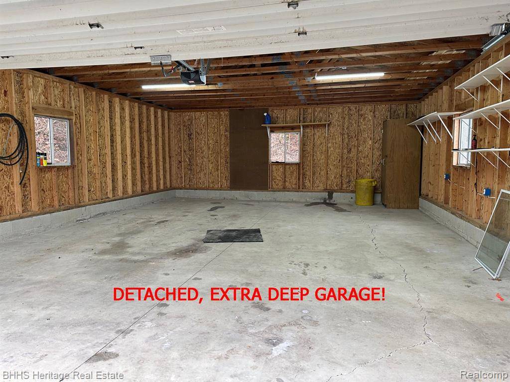 Putnam Twp, MI 48169,11669 PATTERSON LAKE Drive