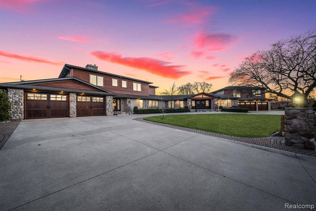 Waterford Twp, MI 48329,4190 AQUARINA Street
