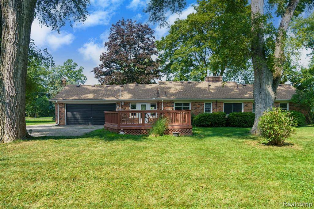 Franklin Vlg, MI 48025,32620 INKSTER Road
