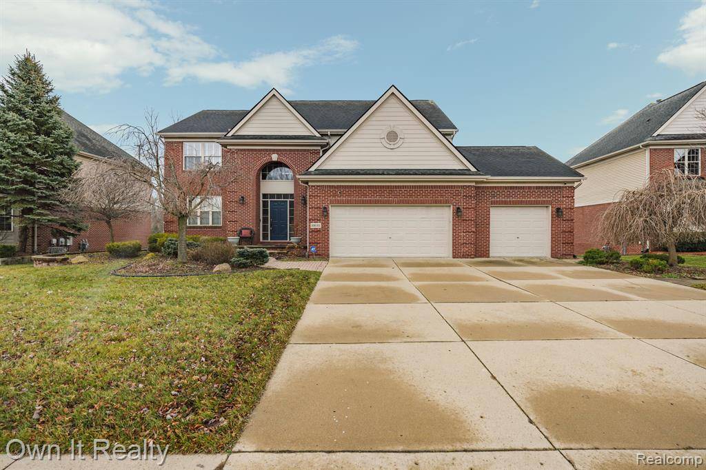 Livonia, MI 48152,33011 BROOKSIDE