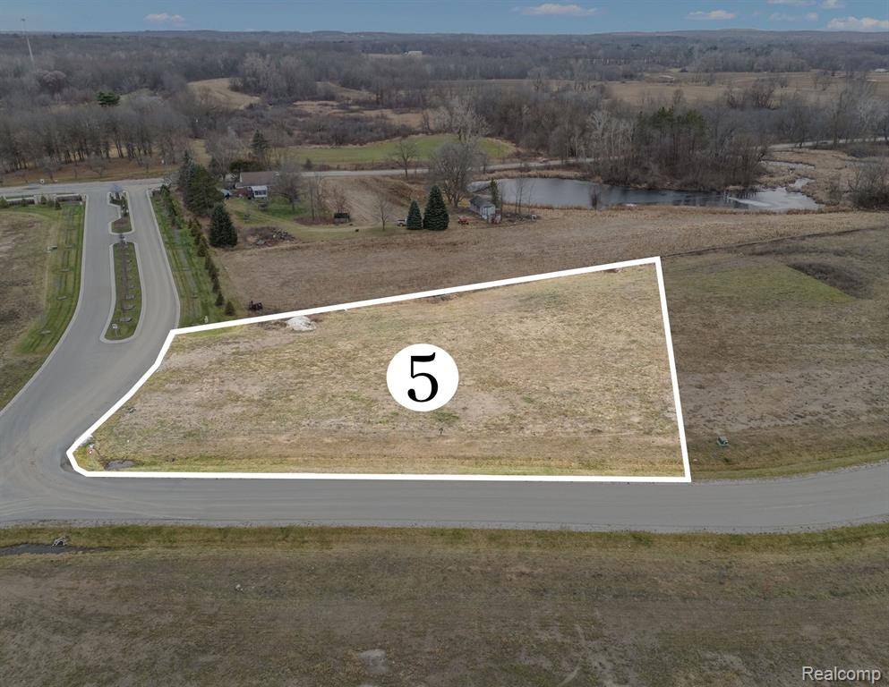 Oakland Twp, MI 48363,1535 VISTA Drive
