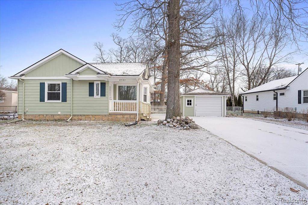 Grosse Ile, MI 48138,25161 MERIDIAN Road