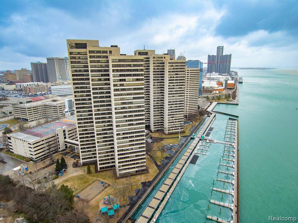 Detroit, MI 48226,1001 W JEFFERSON Avenue 300 10E
