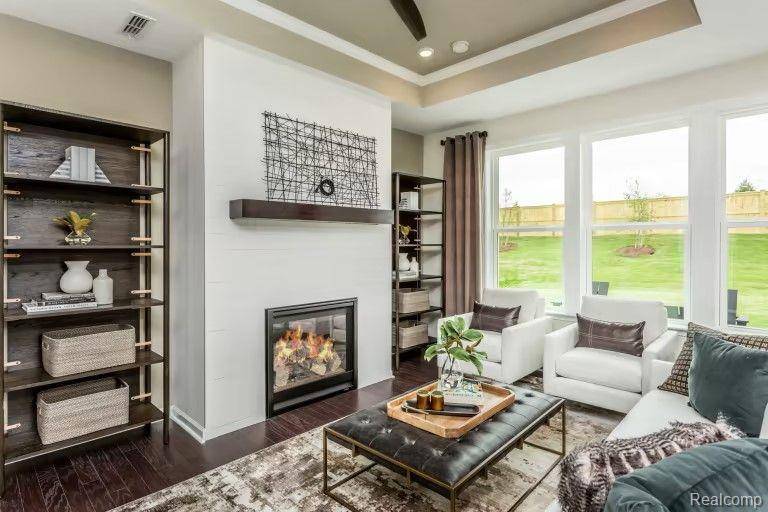 Milford Twp, MI 48381,1642 MOSS Drive