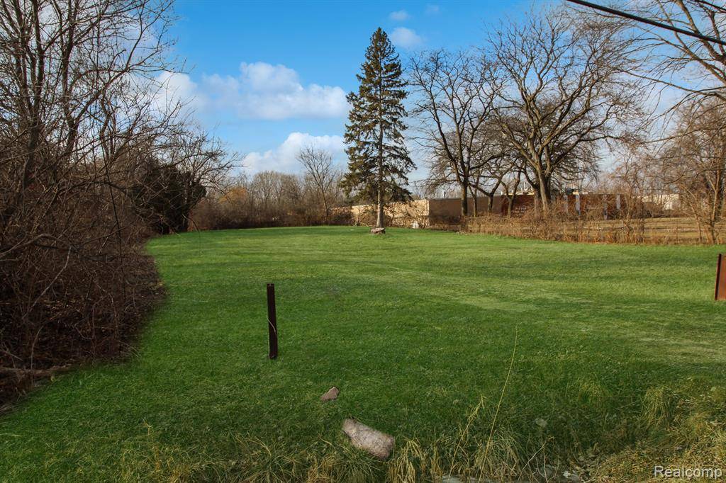 Romulus, MI 48174,11398 HARRISON