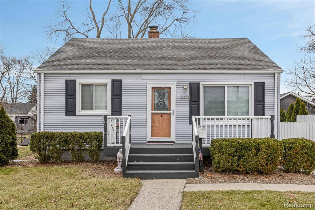 Berkley, MI 48072,3478 ELLWOOD Avenue