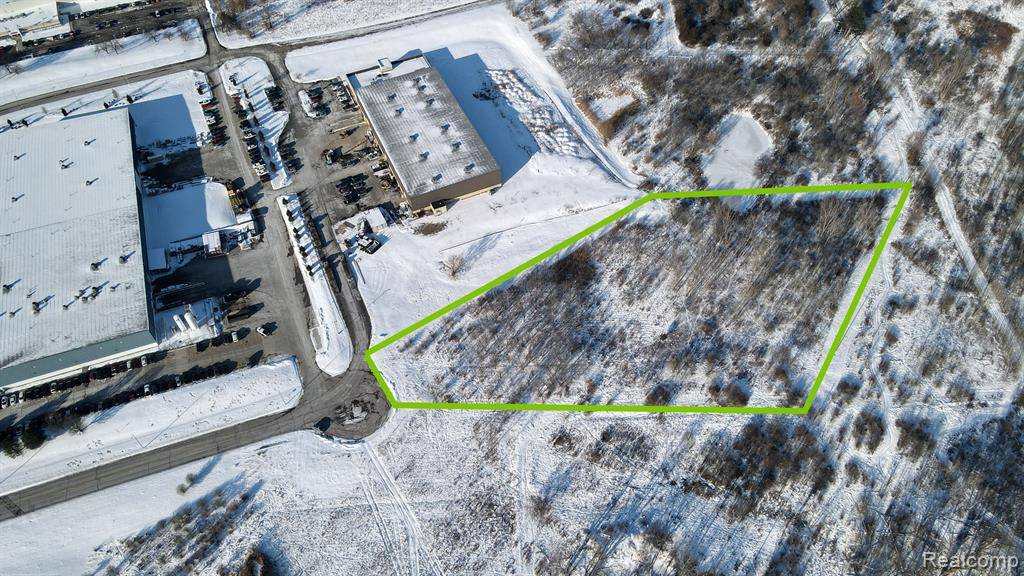 Lapeer, MI 48446,3100 JOHN CONLEY  Drive S