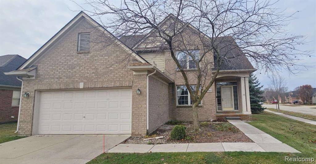 Macomb, MI 48042,49865 CRANBERRY CREEK Drive