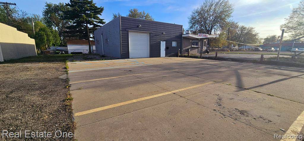 Taylor, MI 48180,26633 VAN BORN Road