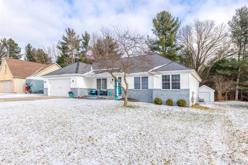 Kimball Twp, MI 48074,2080 EDWARD Lane E