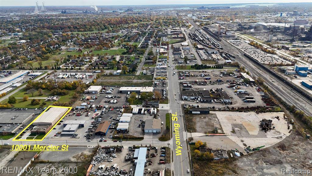 Dearborn, MI 48120,10001 MERCIER Street