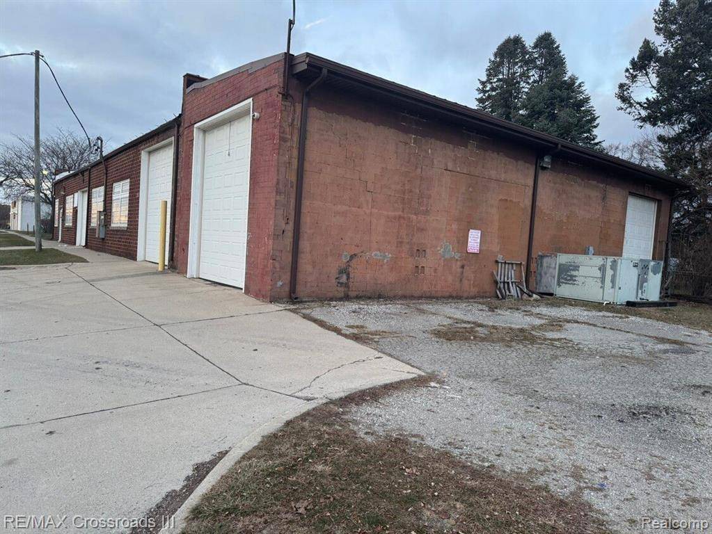 Monroe, MI 48161,111 JONES Avenue