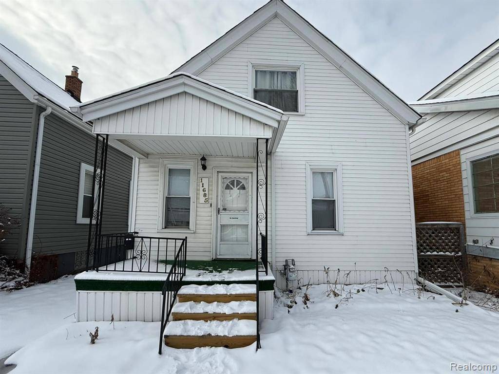 Hamtramck, MI 48212,11685 MITCHELL Street
