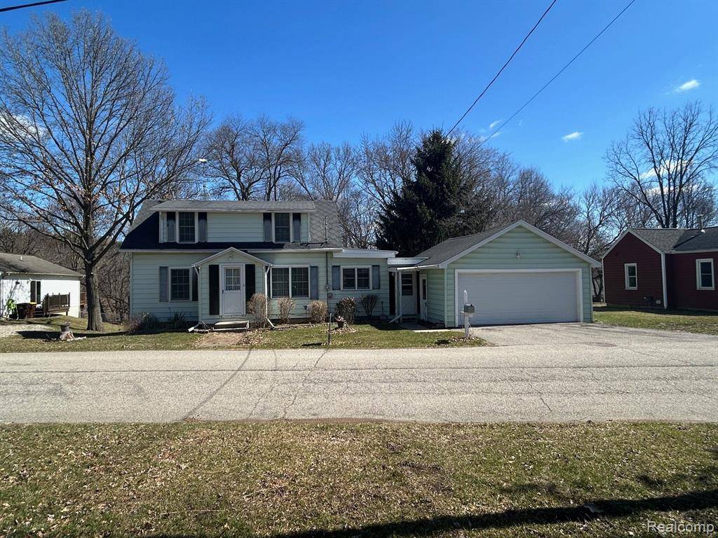 Stockbridge Vlg, MI 49285,111 MAPLE Street