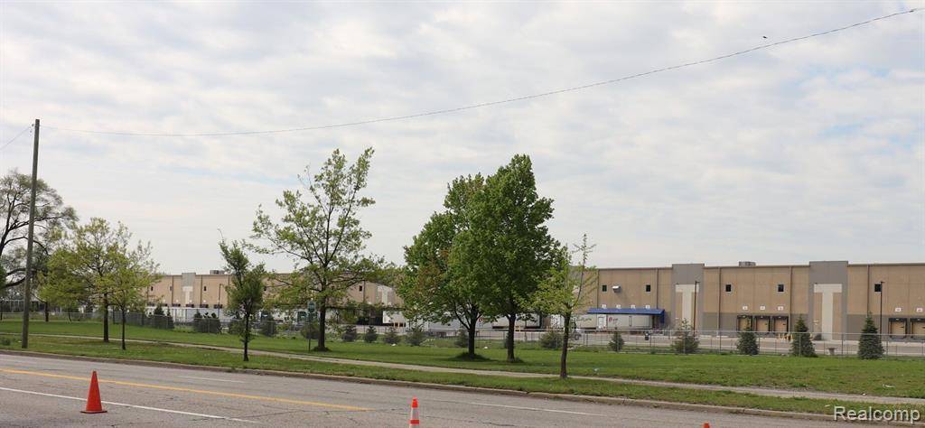 Detroit, MI 48213,9926 CONNER Street