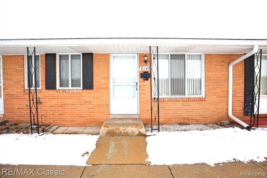 Westland, MI 48185,8149 Huntington Street 12