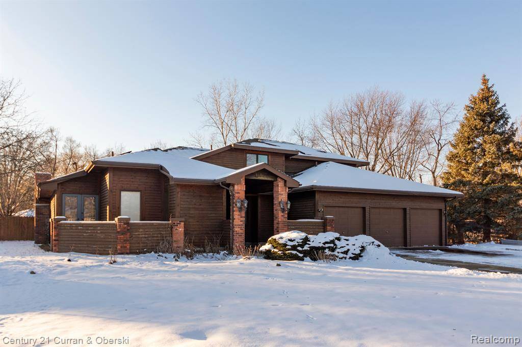 Southgate, MI 48195,16300 POPLAR Street