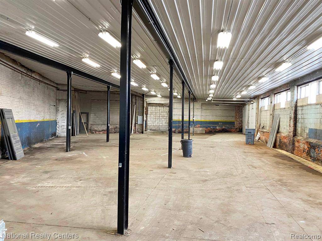 Detroit, MI 48216,2381 17TH Street