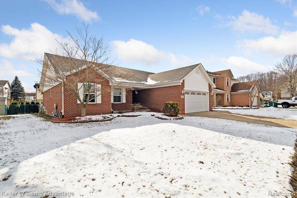 Romulus, MI 48174,17301 BUCKEYE LANE