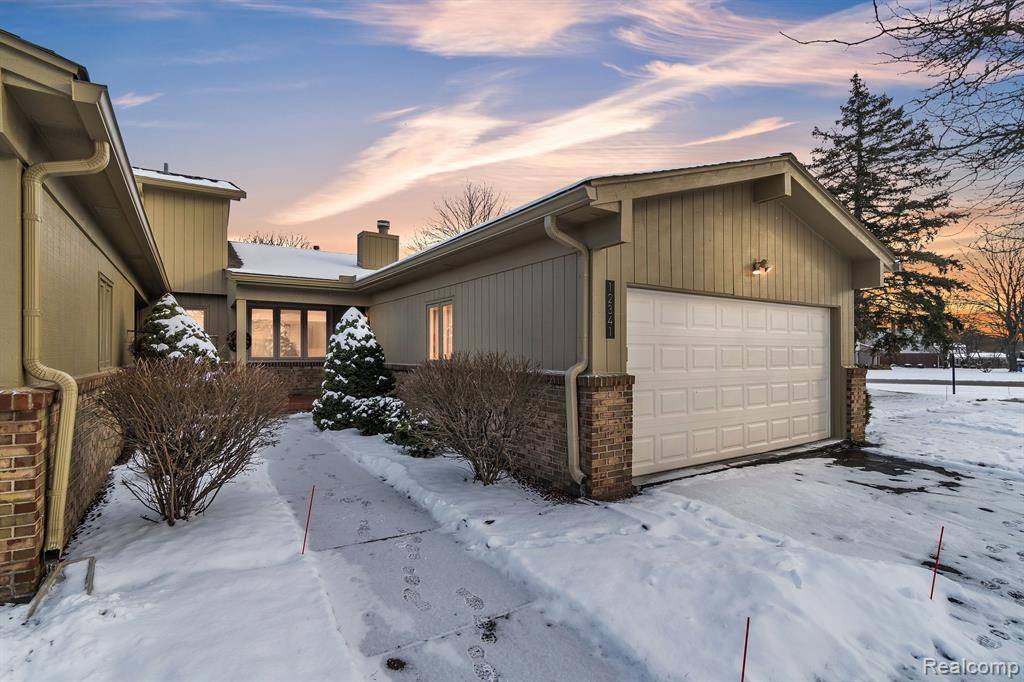 Plymouth Twp, MI 48170,12341 PINECREST Drive