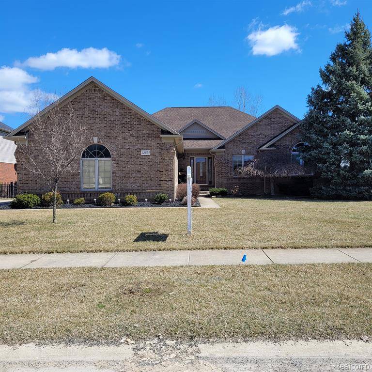 Brownstown Twp, MI 48173,32851 ADAM BROWN Drive