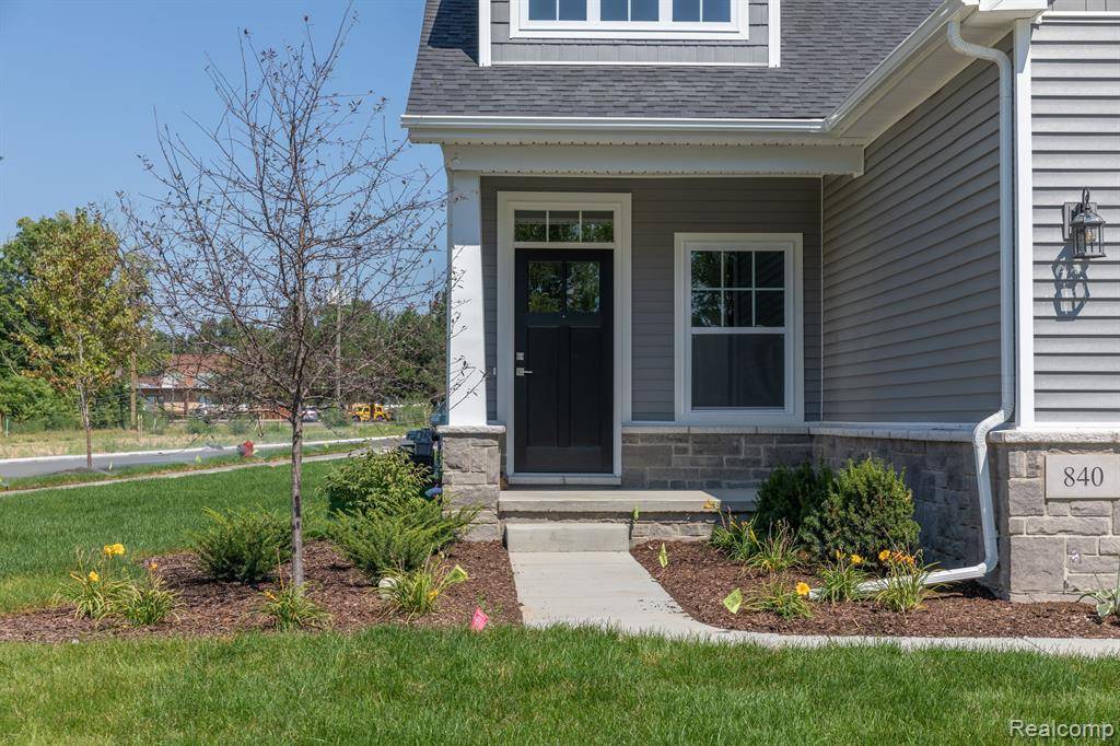 White Lake Twp, MI 48386,700 ANDER Lane 88