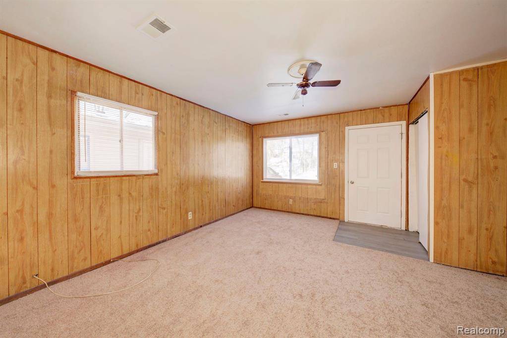 Redford Twp, MI 48239,15907 Knight