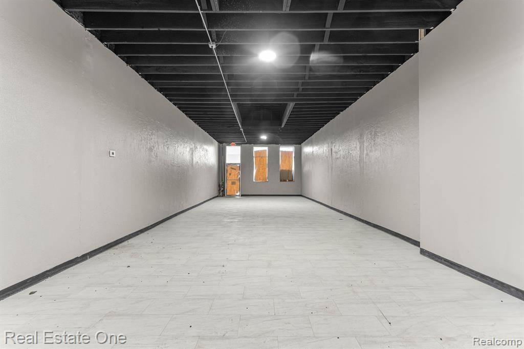 Dearborn, MI 48126,14217 MICHIGAN Avenue