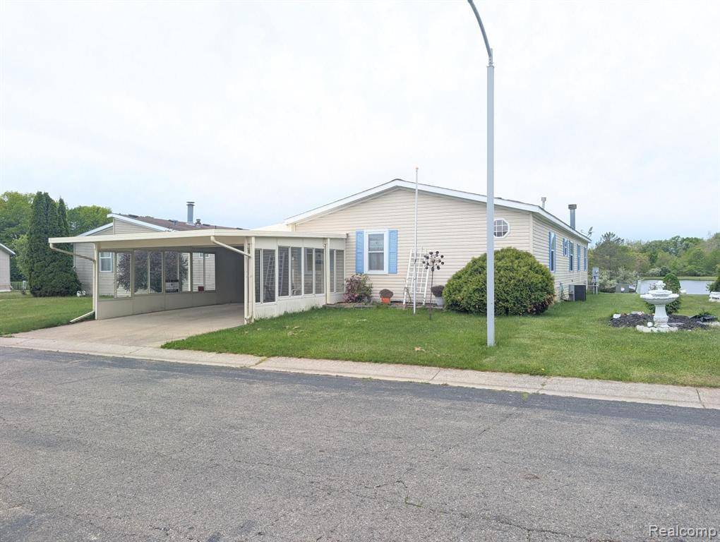 Genesee Twp, MI 48458,772 Hawick Circle