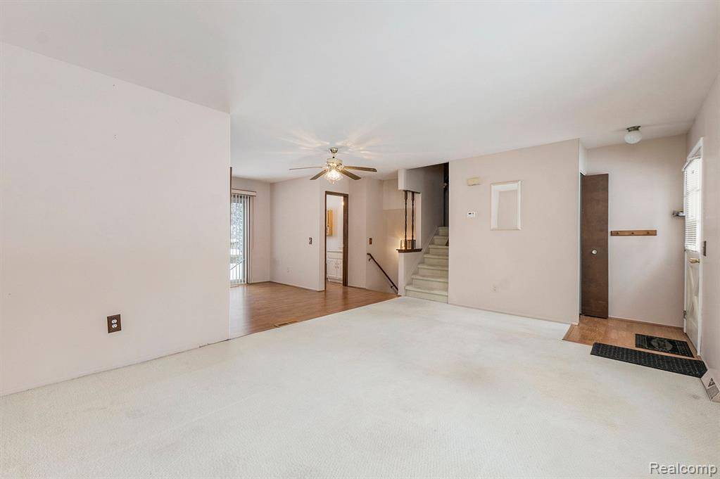 Waterford Twp, MI 48328,3336 SHADDICK Road