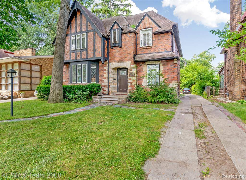 Detroit, MI 48221,18285 BIRCHCREST Drive