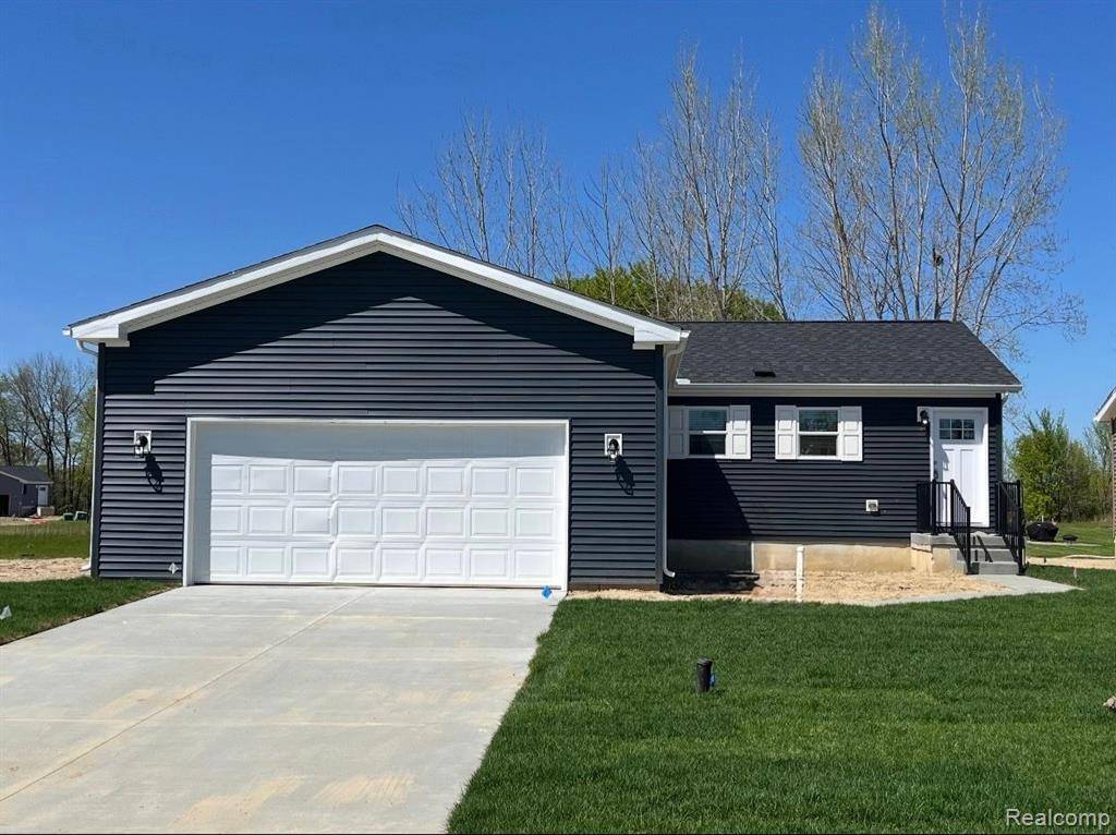 Flint, MI 48506,4413 MAPLE LEAF Trail