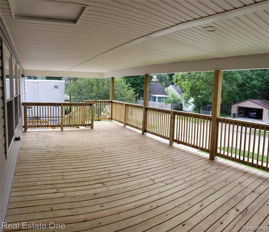 Royal Oak, MI 48073,320 Mary Avenue
