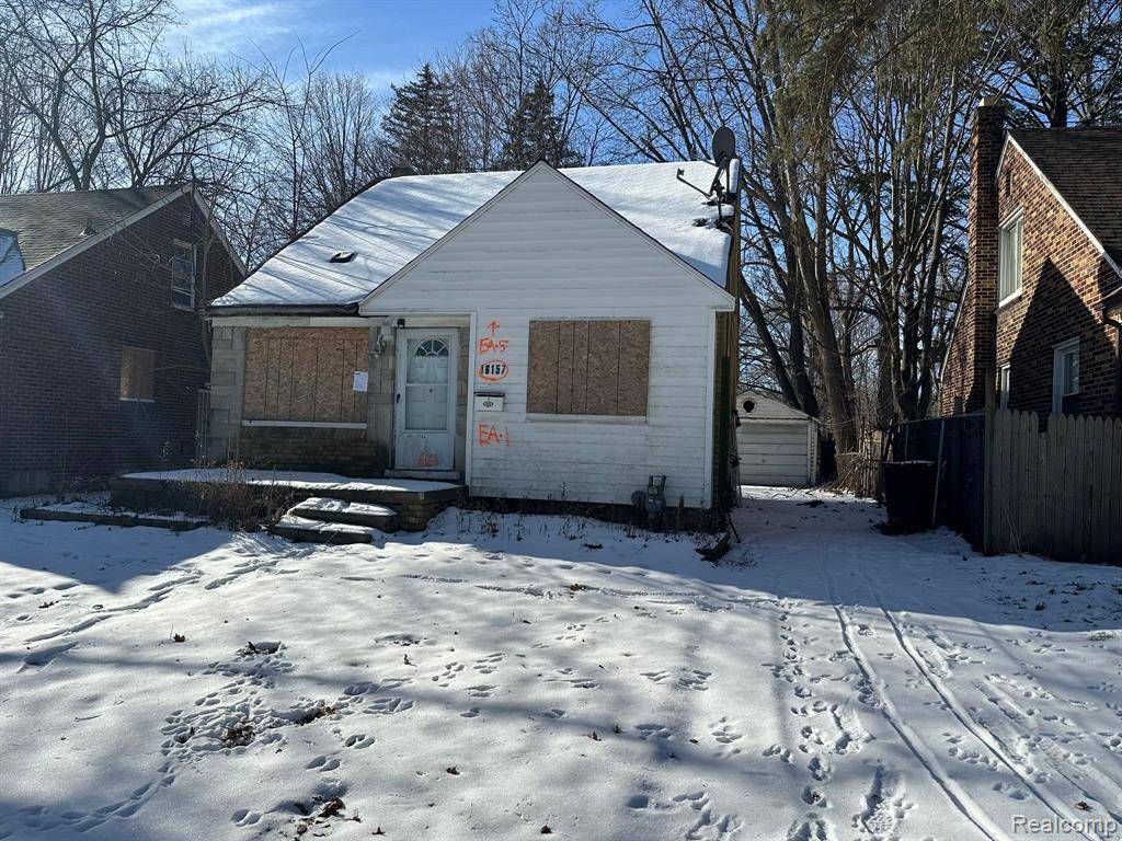 Detroit, MI 48219,16157 W PARKWAY Street
