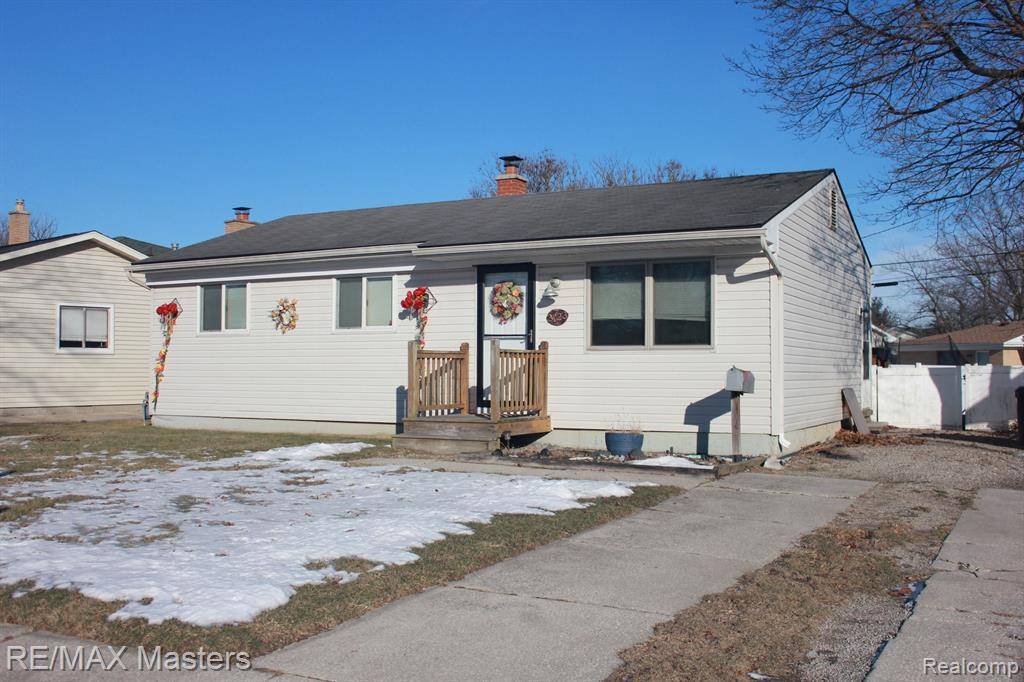 Rockwood, MI 48173,31723 Sweetbriar  Drive