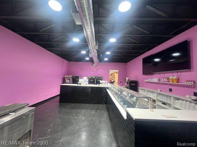 Dearborn, MI 48124,3764 MONROE Street