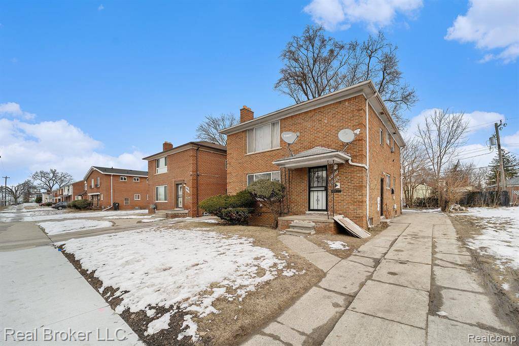 Detroit, MI 48235,19946 GREENFIELD Road