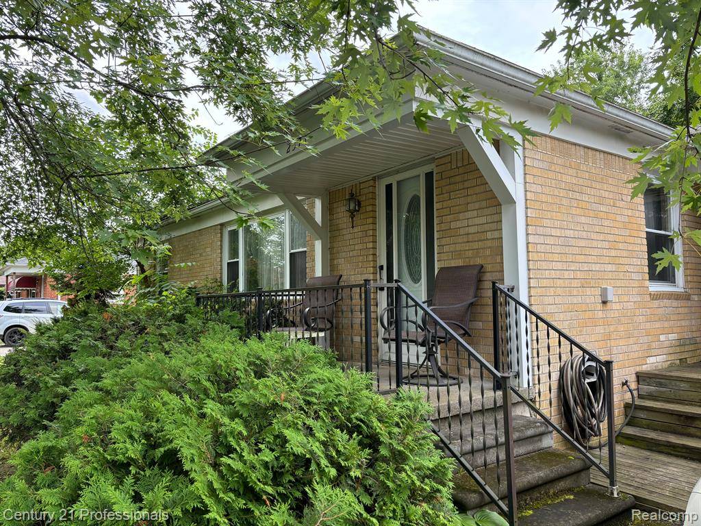 Waterford Twp, MI 48329,2371 BRIGGS Street