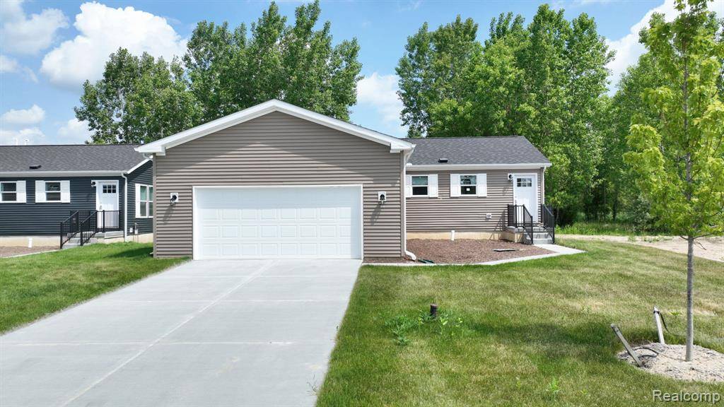 Flint, MI 48506,4444 MAPLE LEAF Trail