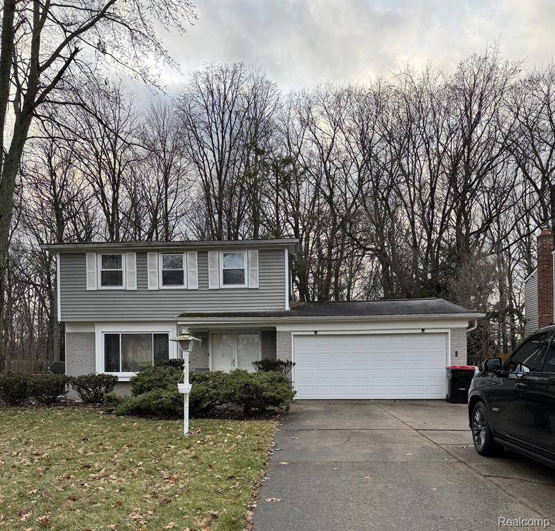 Southfield, MI 48033,23705 ROCKINGHAM Street