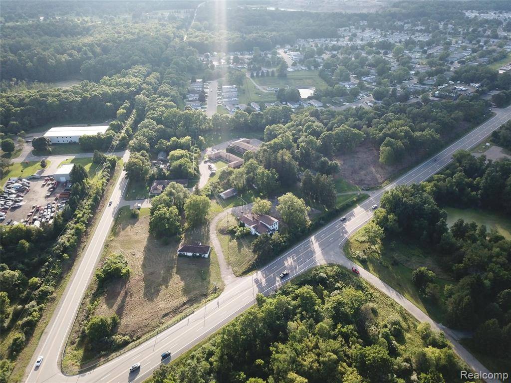 Springfield Twp, MI 48350,10685 DIXIE Highway