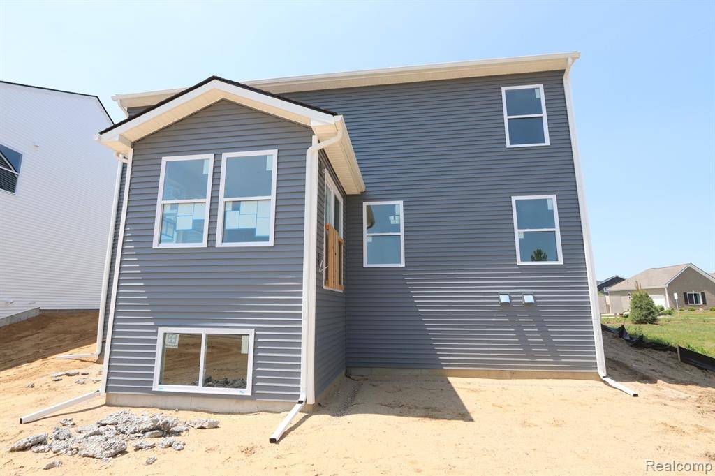 Holly Twp, MI 48442,428 HIDDEN River W